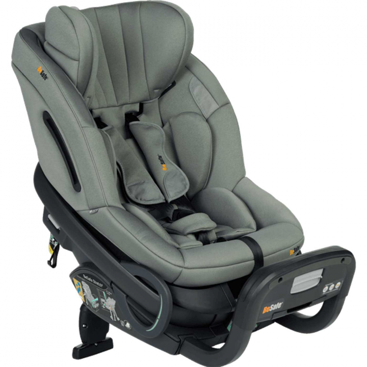 BeSafe Stretch 2 Meadow Green Soft Breeze | Bilbarnstolar - Varumärken - Besafe - Besafe Stretch | BabyMode