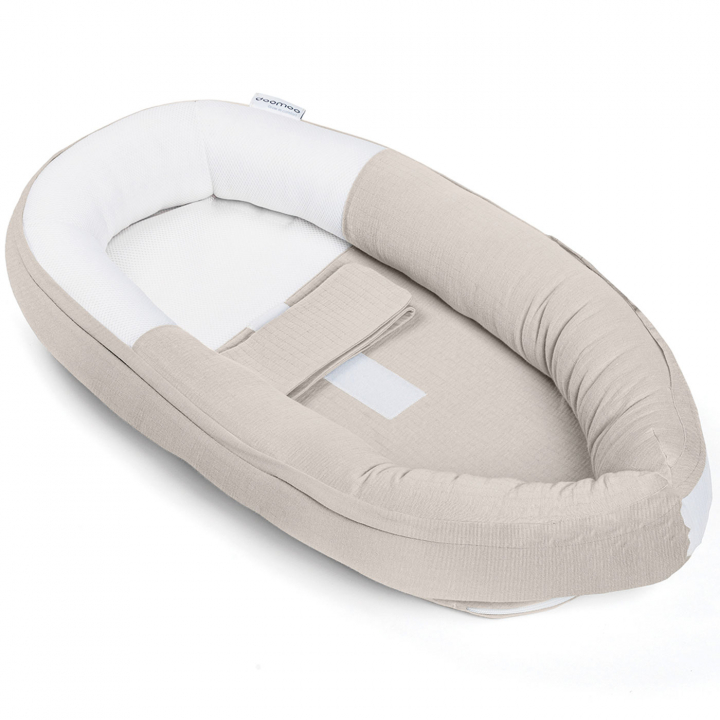 Doomoo Babybädd Quilt Sand | Babytillbehör - Sova - Babynest och sovstöd | BabyMode