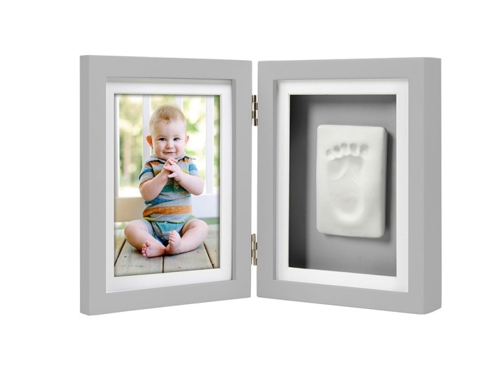 Pearhead Babyprints Desk Frame Grå | Möbler och inredning - Inredningsdetaljer - Ramar och keepsakes | BabyMode