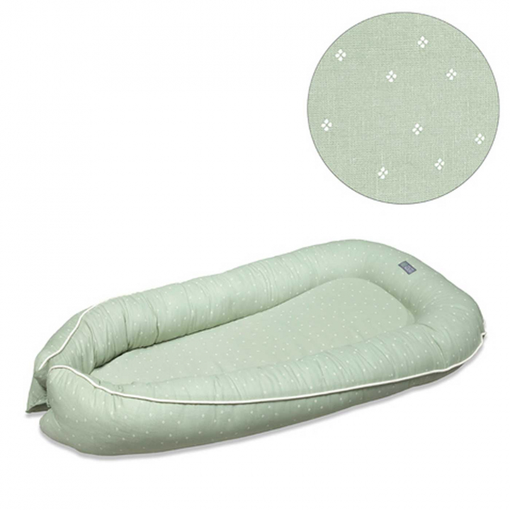 Vinter &amp; Bloom Meadow Babynest Green Fields | Babytillbehör - Sova - Babynest och sovstöd | BabyMode