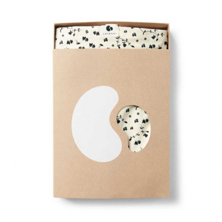 Coracor bärsjal Meadow Flower Black | Presenttips - Babyshower | BabyMode