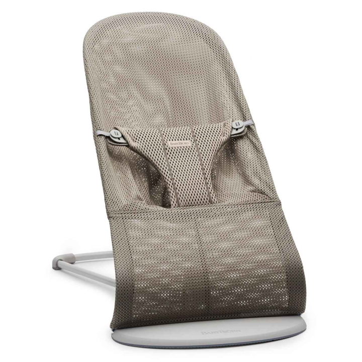 Läs mer om BabyBjörn Babysitter Bliss Mesh Grey Beige