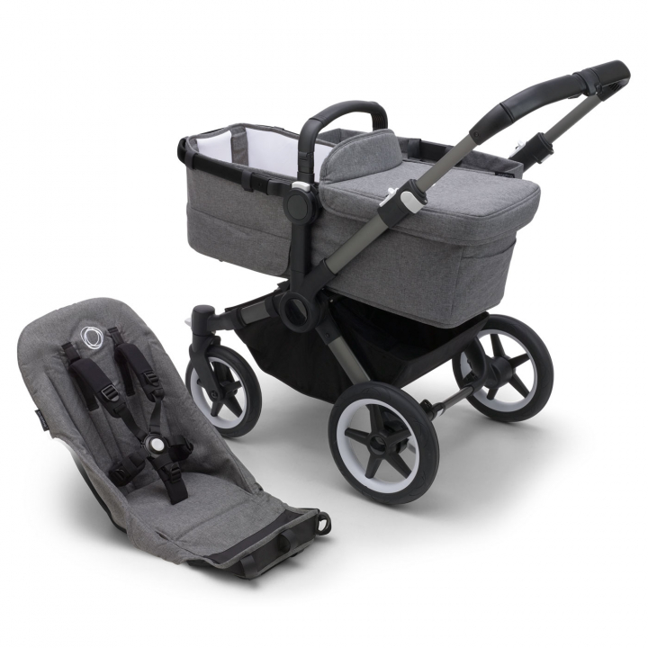 Läs mer om Bugaboo Donkey 5 Base Graphite/Grey mélange