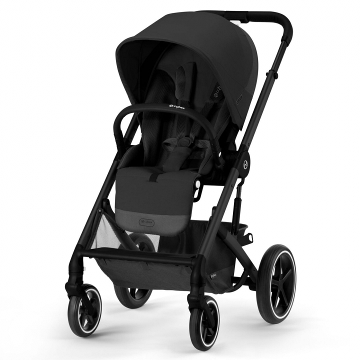 Läs mer om Cybex Balios S LUX Black Moon Black