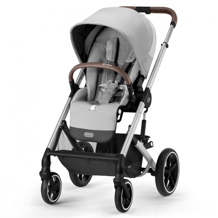 Läs mer om Cybex Balios S LUX Silver Lava Grey