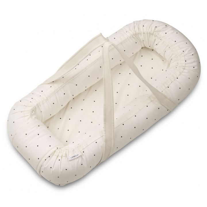 Liewood Gro Babynest Classic Dot Creme de la Creme