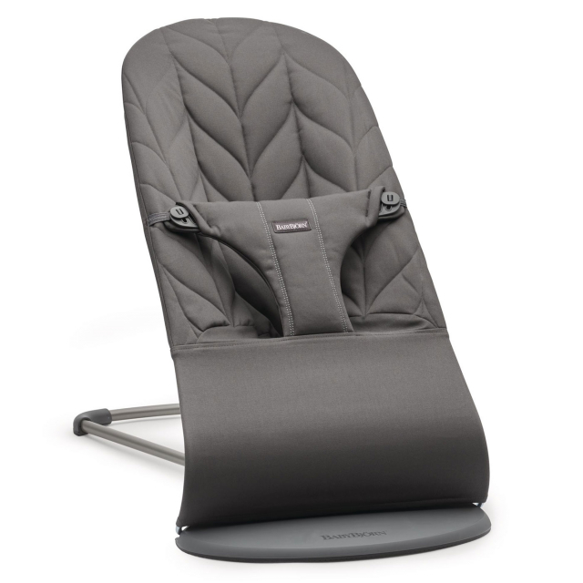 BabyBjörn Babysitter Bliss Petal Quilt Anthracite Cotton