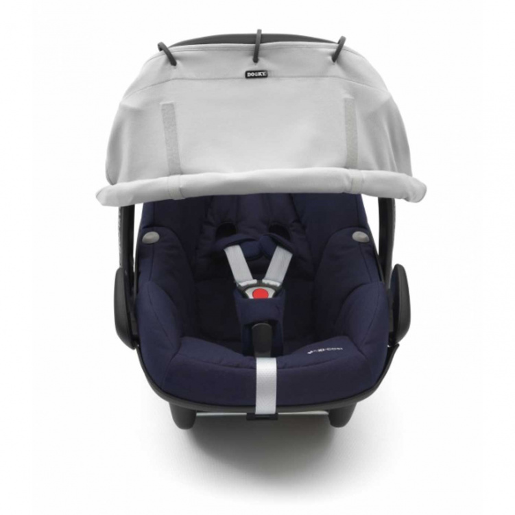 Dooky Solskydd för barnvagn/babyskydd Grå i gruppen Barnvagnar / Barnvagnstillbehör / Sommartillbehör till barnvagnen hos Bonti (126701)