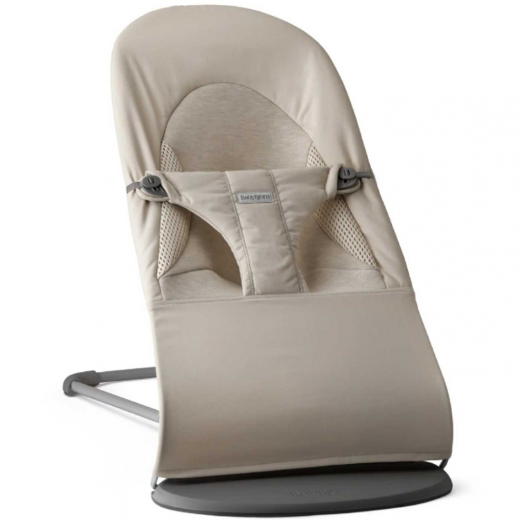 Babybjörn Babysitter Balance Soft Tri-Fabric Sandgrå i gruppen Presenttips / Babyshower hos Bonti (BABJ005002)