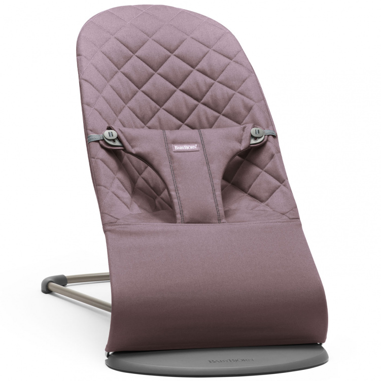 BabyBjörn Babysitter Bliss Cotton Dark Purple i gruppen Babytillbehör / Babysitters och babygungor hos Bonti (BABJ6034)