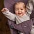 BabyBjörn Babysitter Bliss Cotton Dark Purple i gruppen Babytillbehör / Babysitters och babygungor hos Bonti (BABJ6034)