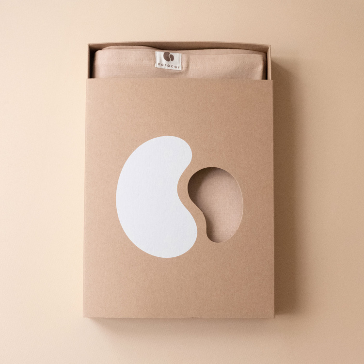 Coracor Bärsjal Natural Dye Pomegranate i gruppen Kampanjer / Trygga familjeval till kampanjpris hos Bonti (COCRWRA030)