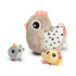 Done By Deer Hide&Seek Aktivitetsleksak Clucky i gruppen Leksaker / Babyleksaker / Aktivitetsleksaker hos Bonti (DOBD4853009)