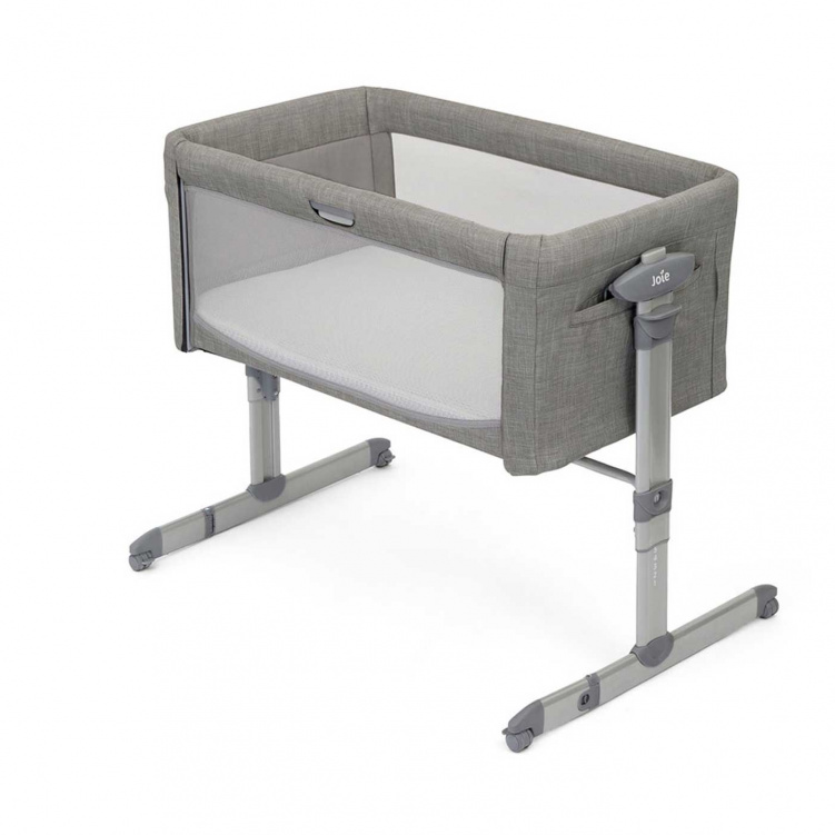 Joie bedside Crib Roomie Glide, Foggy Grey i gruppen Babytillbehör / Sova / Sängar hos Bonti (Joie244146)