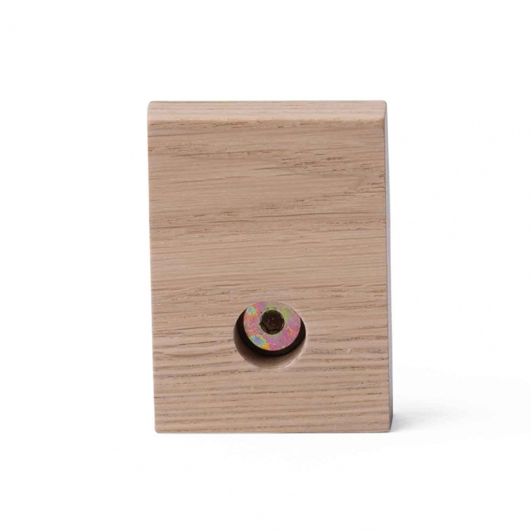 KAOS Klapp Väggkrok för Matstol Ek Natural i gruppen Möbler och inredning / Matstolar och tillbehör / KAOS Klapp hos Bonti (KAOSKLA-HOO-REC-OAK)