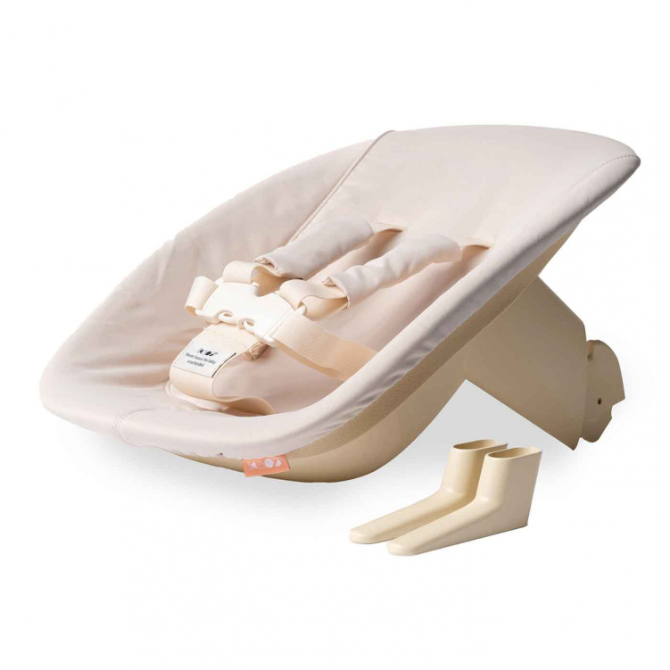 KAOS Klapp Babysits Desert Sand i gruppen Möbler och inredning / Matstolar och tillbehör / KAOS Klapp hos Bonti (KAOSNEW-REC-DES-SAN)