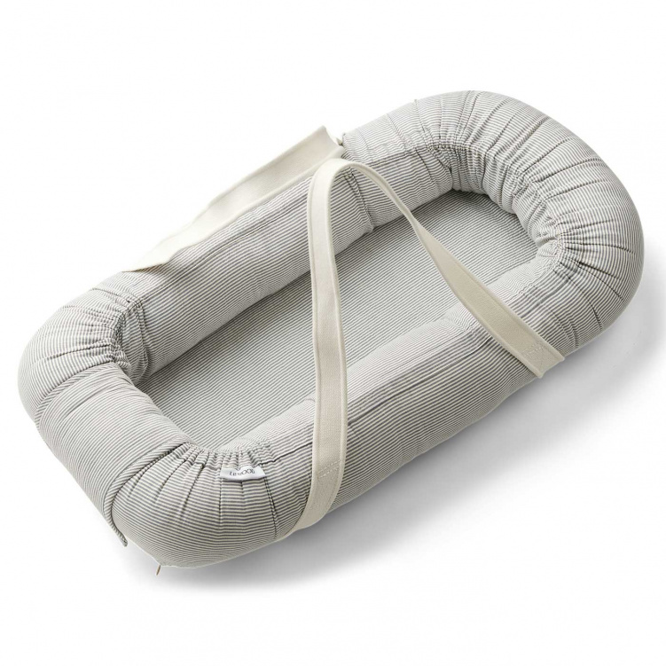 Liewood Gro Babynest Stripe Blue wave/Creme i gruppen Babytillbehör / Sova / Babynest och sovstöd hos Bonti (LIEWLW19988-940)