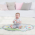 Skip Hop Treetop Friends Pastell Babygym i gruppen Leksaker / Babyleksaker / Babygym & lekmattor hos Bonti (SKHO22033-9)