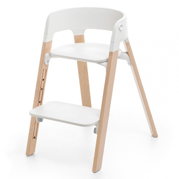 Stokke Steps Matstol Vit/Natural i gruppen Möbler och inredning / Matstolar och tillbehör / Stokke Steps hos Bonti (STOK349701)